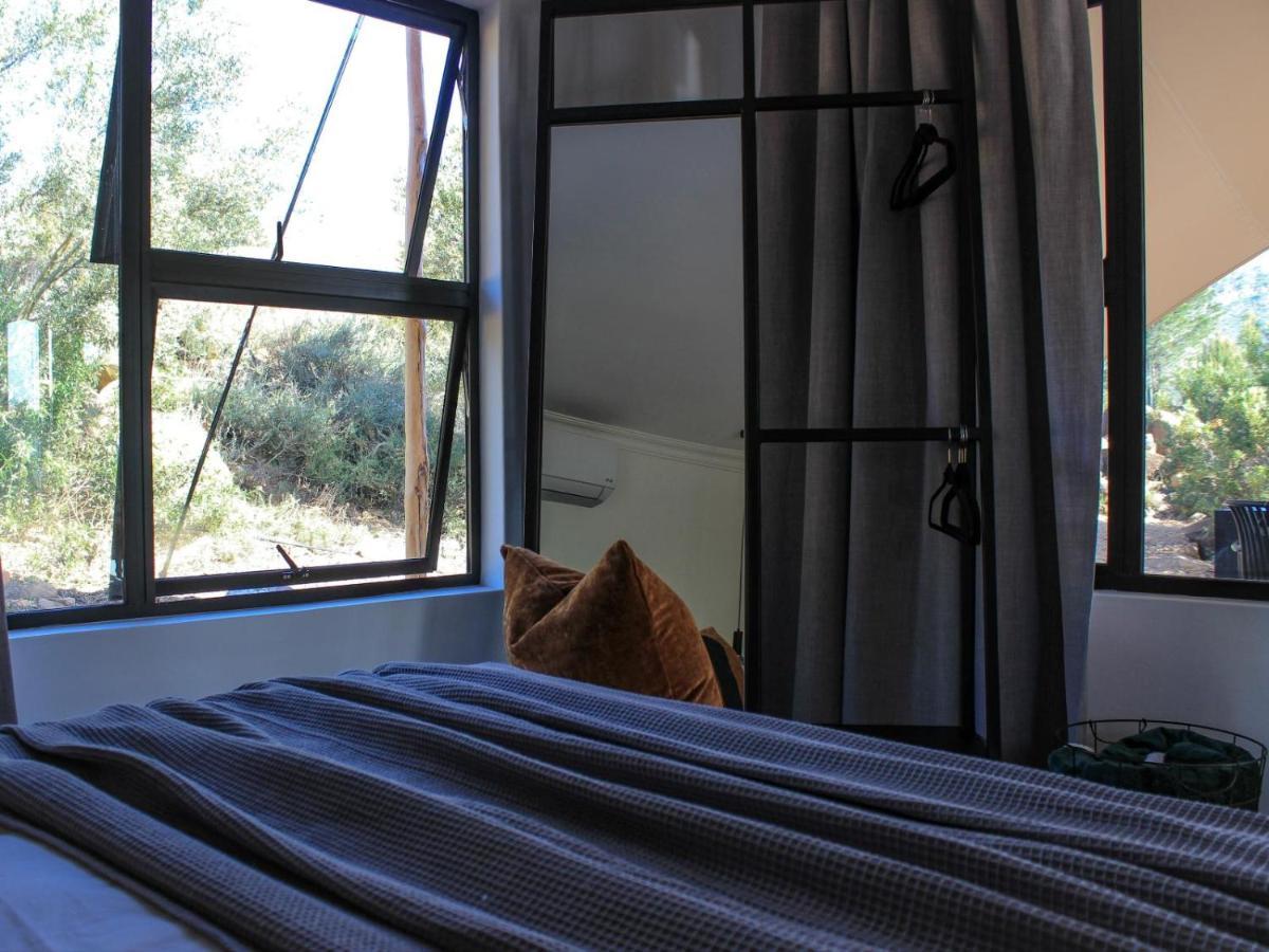 Wagyu Mountain Lodge Paarl Buitenkant foto