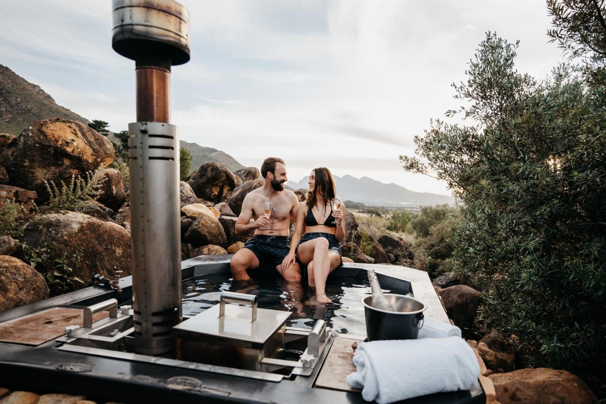 Wagyu Mountain Lodge Paarl Buitenkant foto