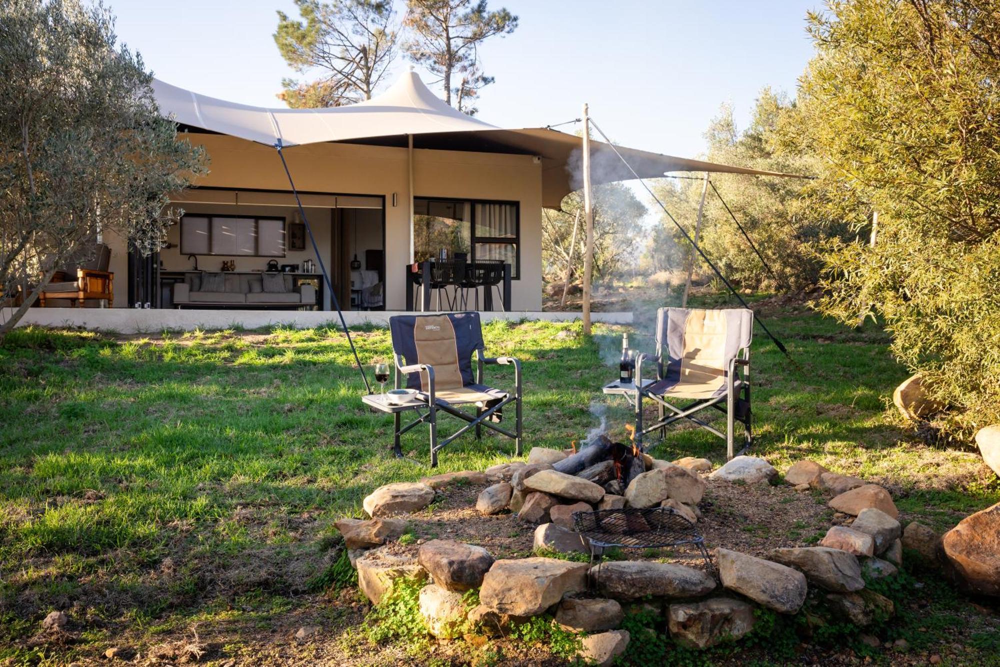 Wagyu Mountain Lodge Paarl Buitenkant foto