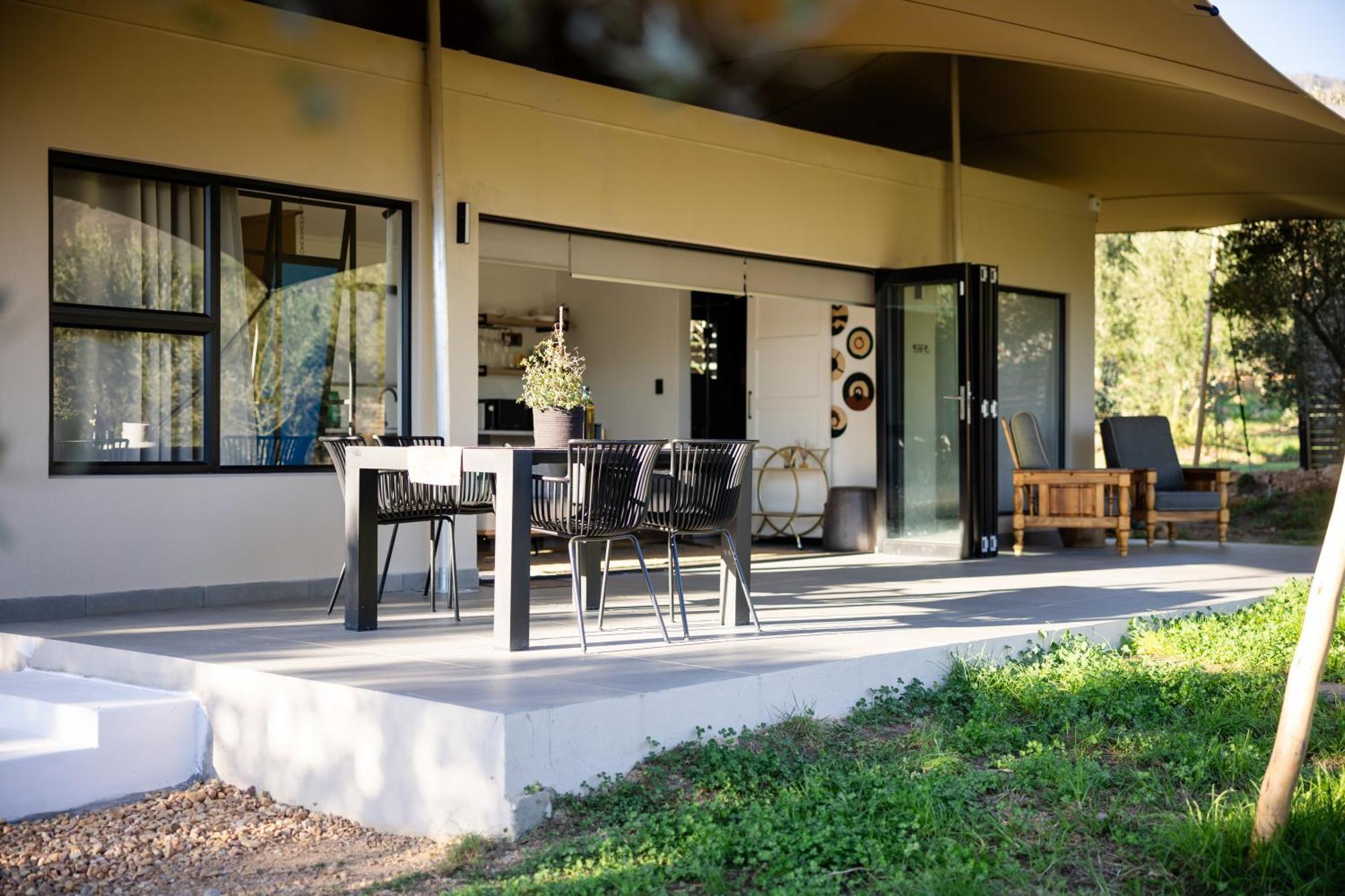 Wagyu Mountain Lodge Paarl Buitenkant foto