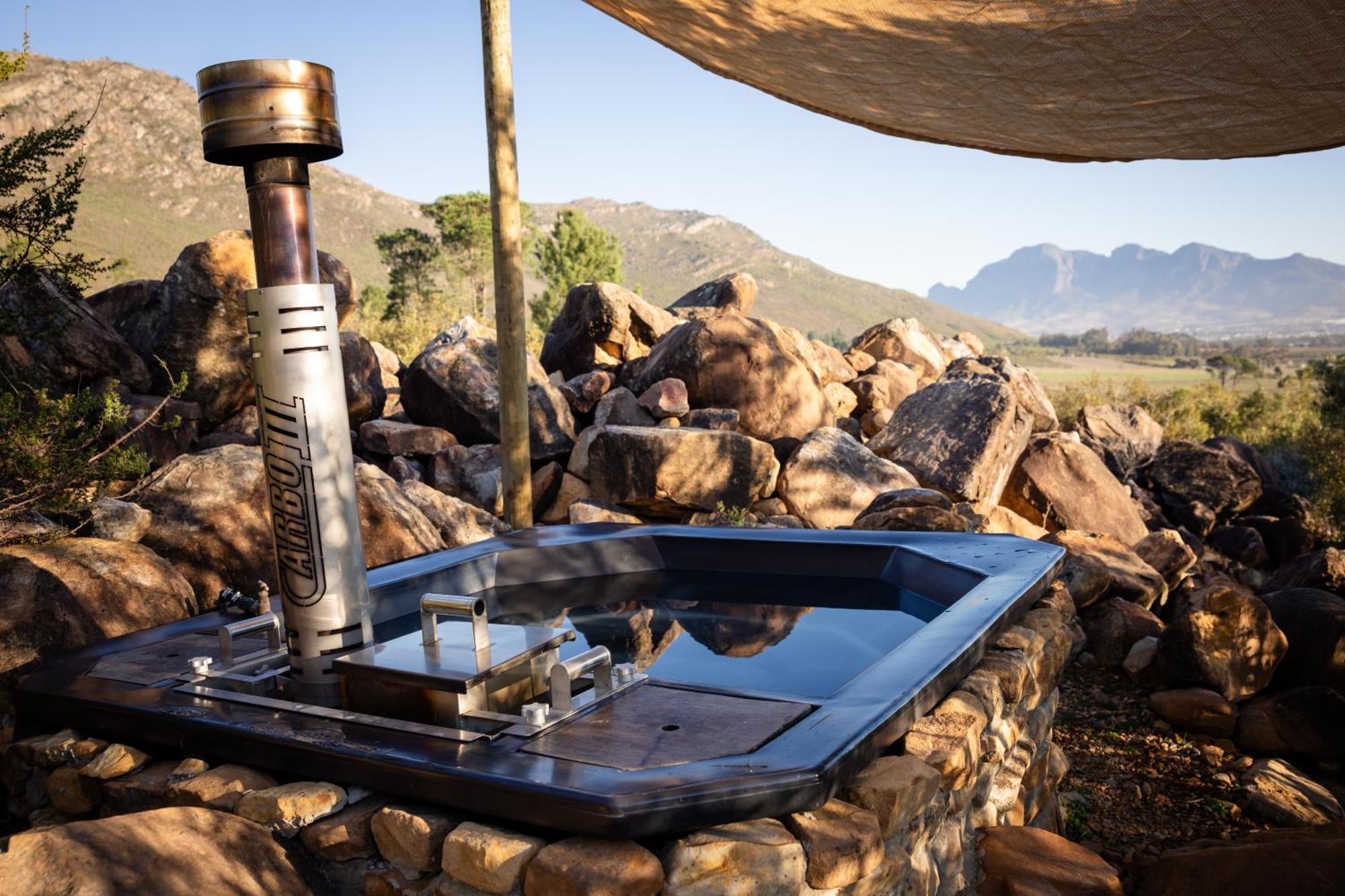 Wagyu Mountain Lodge Paarl Buitenkant foto